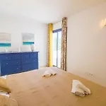 Alex בית נופש