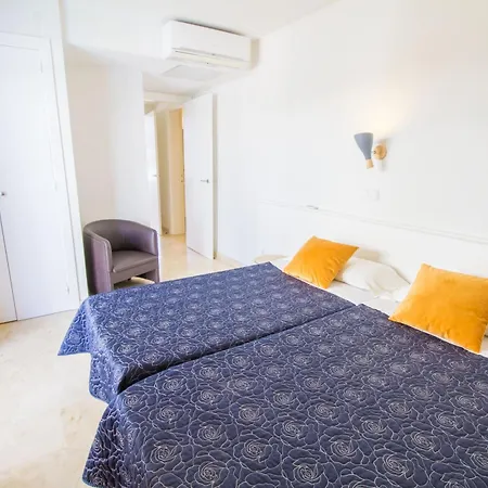 Alex * קאן פיקפורט