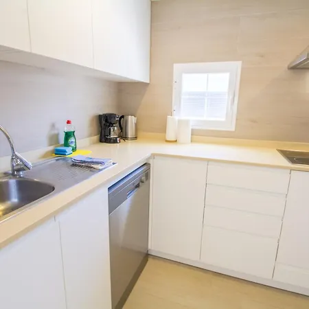 Alex בית נופש